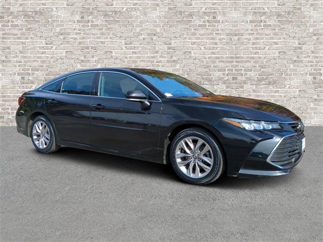 2021 toyota avalon xle