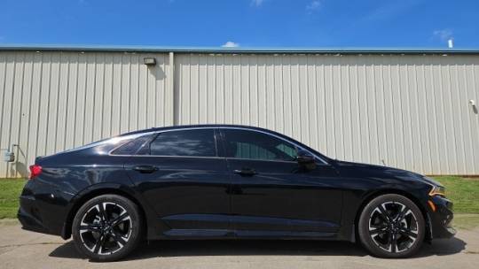 2022 kia k5 gt-line