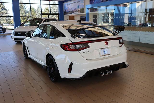 2023 honda civic type r base