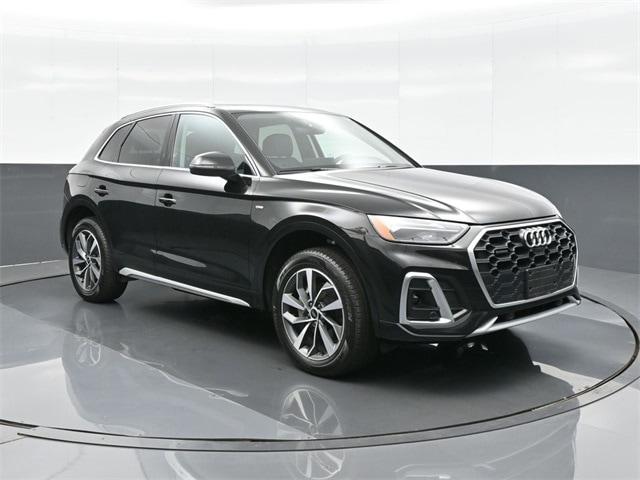 2024 audi q5 45 s line premium plus