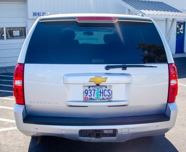 used 2014 chevrolet suburban 4wd lt bend, or 97701 for sale in bend, oregon