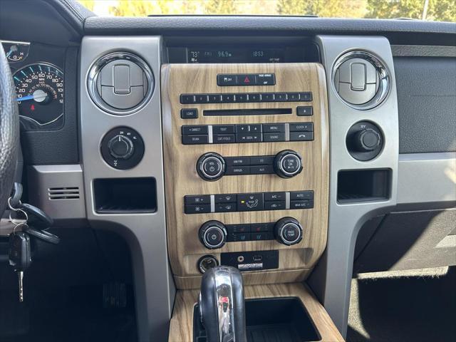 2011 ford f-150 lariat