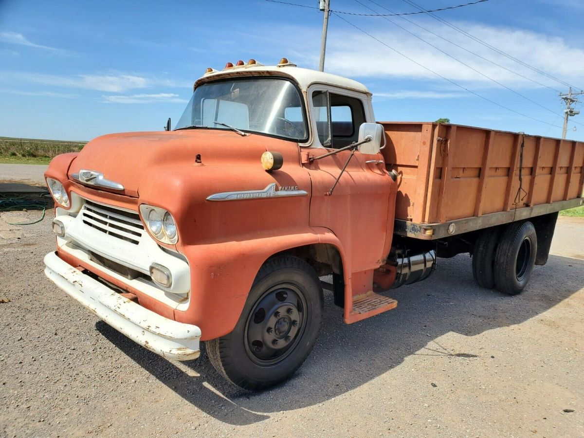 1958 chevy snubnose lcf wheat truck coe