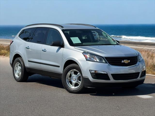 2016 chevrolet traverse ls