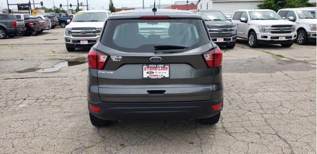 2019 ford escape s