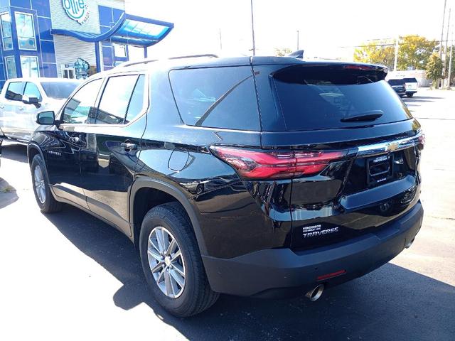 2022 chevrolet traverse lt leather