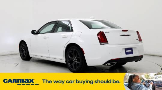 2022 Chrysler 300