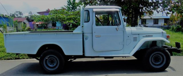 1980 *rare diesel* toyota land cruiser pick up fj40/fj45/hj45