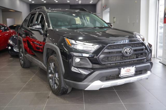 2022 toyota rav4 adventure