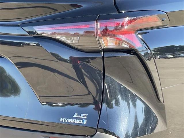 2024 toyota sienna le