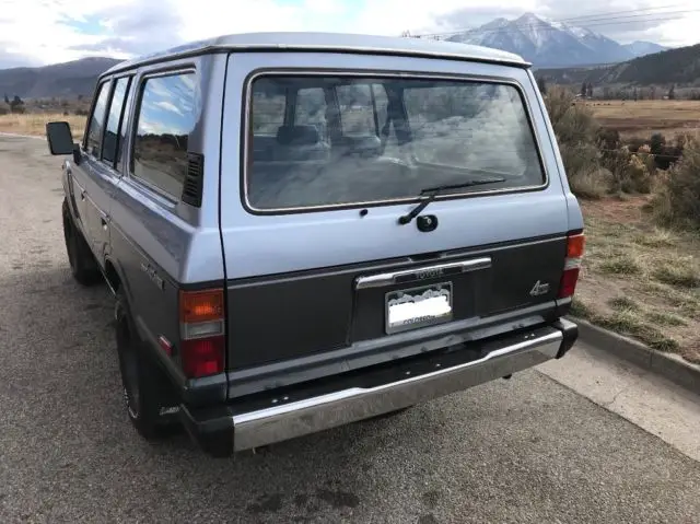 1990 toyota land cruiser fj62 - super clean!
