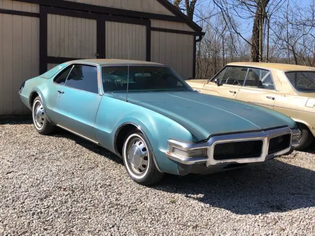 1968 oldsmobile toronado 7.5 liter 455 v8 fwd automatic 2dr coupe ac hidden head