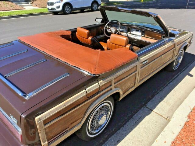 1983 chrysler mark cross lebaron town & country woody convertible classic k-car
