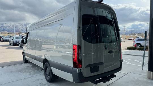 2024 Mercedes-Benz Sprinter