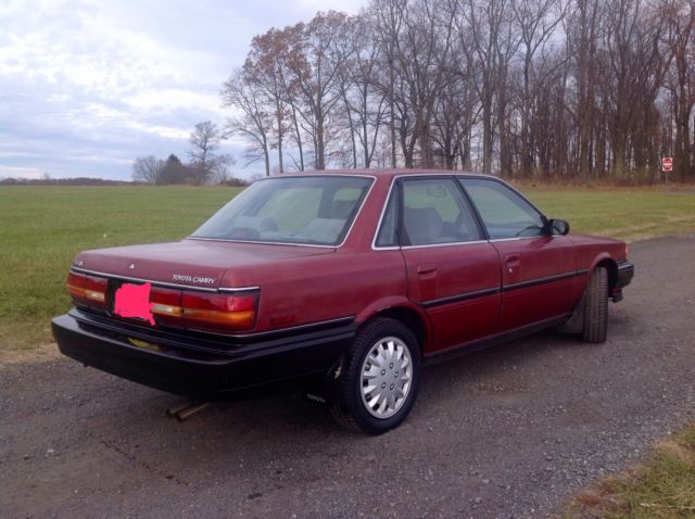1989 toyota camry v6 dx ****no reserve****