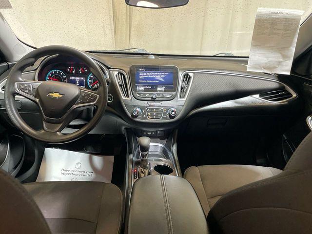2022 chevrolet malibu fwd lt