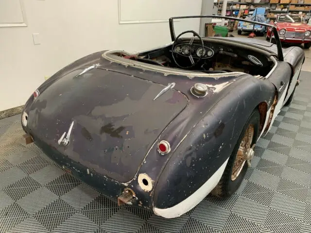 1961 austin healey 3000 mk1 bt7. old english whte complete car for restoration