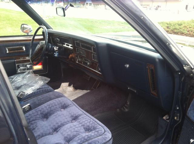 time capsule oldsmobile ninety eight regency 1981 diesel near perfect!