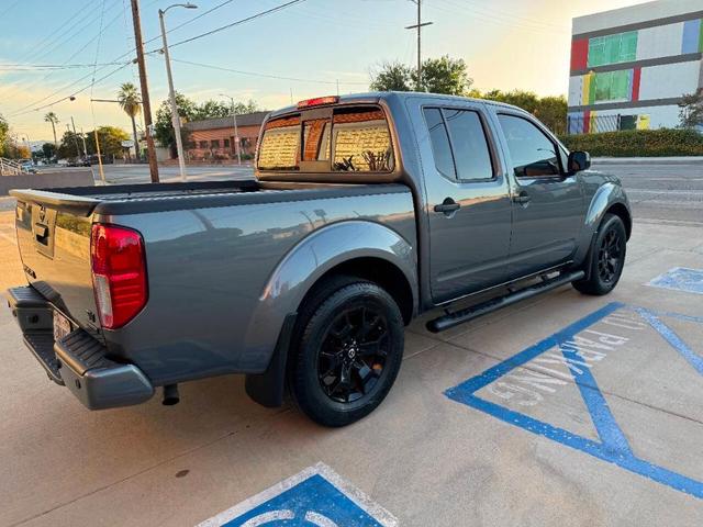 2020 nissan frontier sv