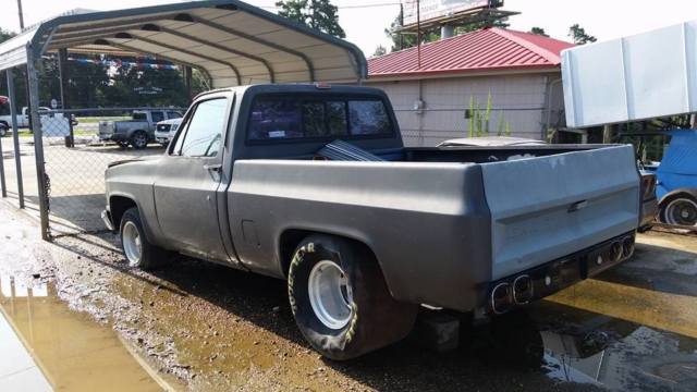 1983 chevrolet c/k 10 series c10 2dr standard cab sb automatic 3-speed rwd v8