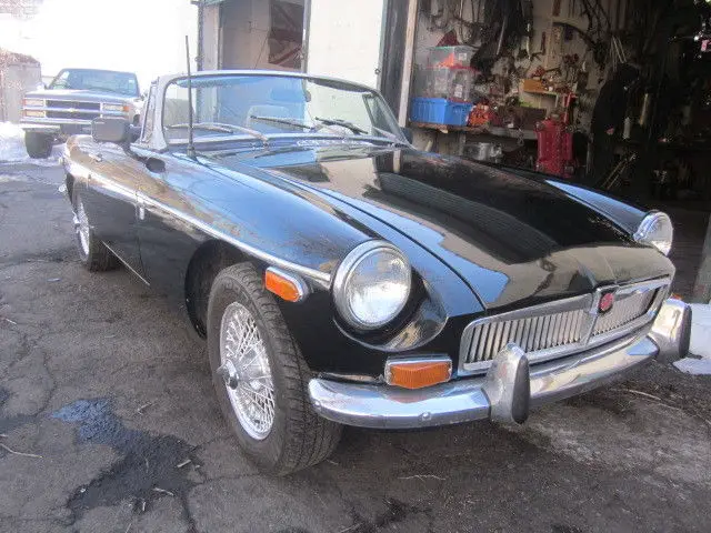 mgb roadster 1972 with overdrive