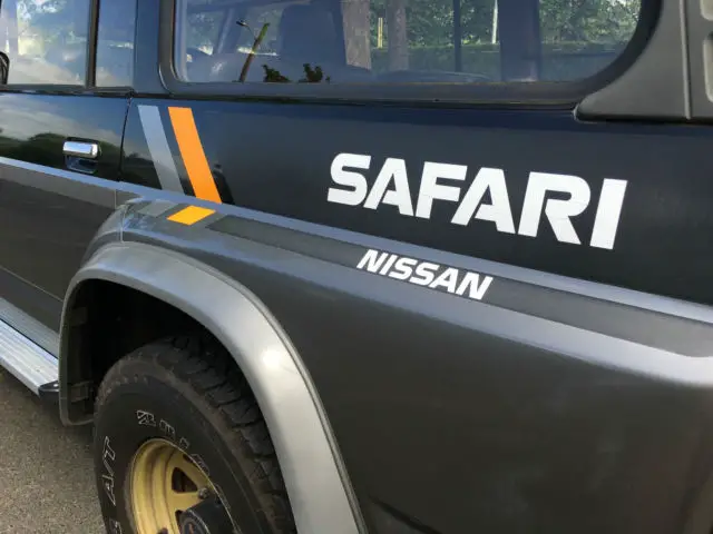 nissan patrol/safari - the ultimate land cruiser/ defender killer