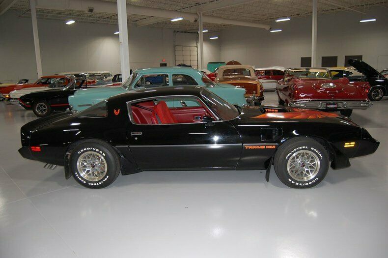 6.6l v-8 - 4 speed manual transmission - ps - pb - 1 owner