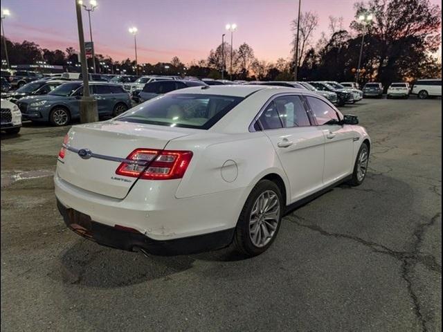 2018 ford taurus limited