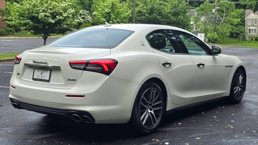 2021 maserati ghibli sq4