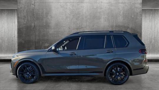 2025 BMW X7