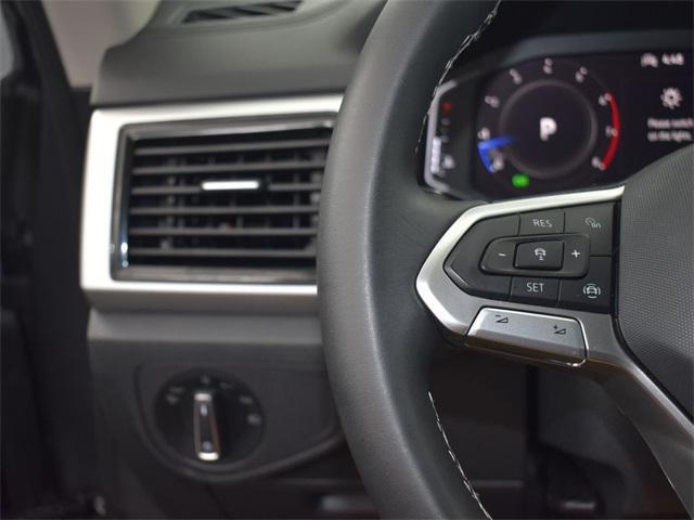 2023 volkswagen atlas 3.6l se w/technology
