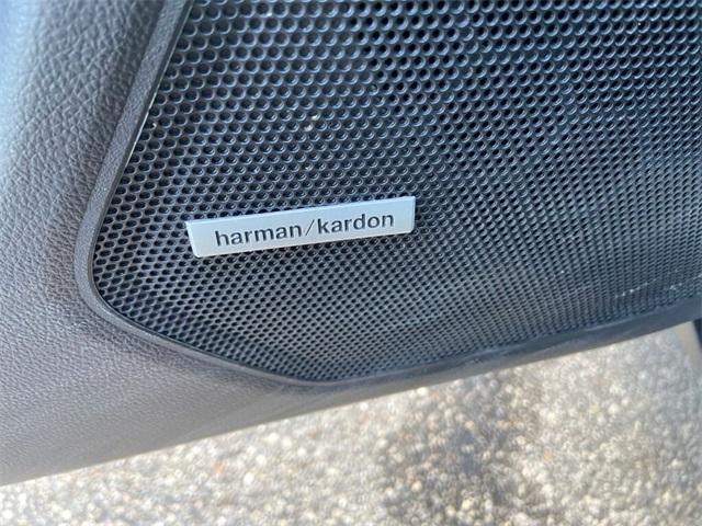 2018 subaru outback 3.6r touring