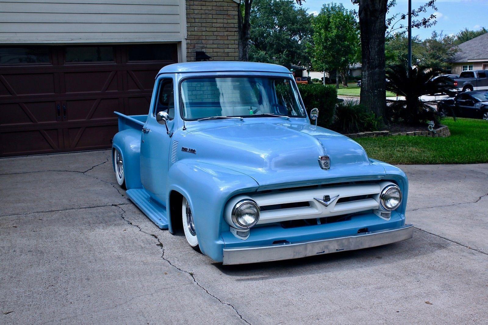 1953 ford f-100 bagged hot rod