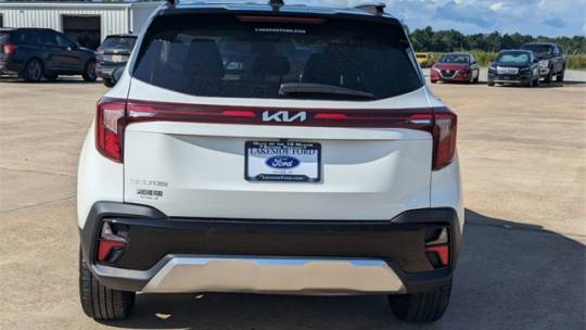2024 kia seltos s