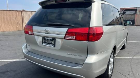 2005 Toyota Sienna