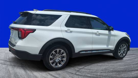 2025 Ford Explorer