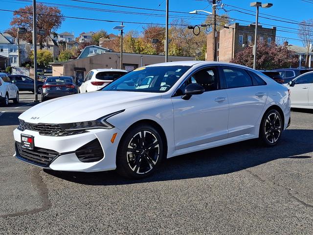 2022 kia k5 gt-line
