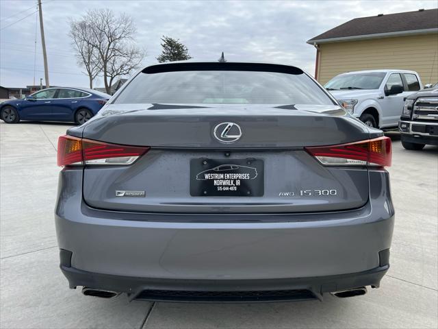 2017 lexus is 300 base