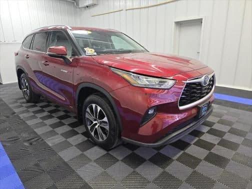 2020 toyota highlander hybrid xle 4dr all-wheel drive in syracuse, new york