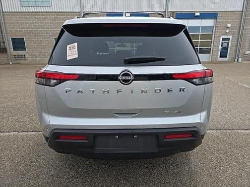 2022 nissan pathfinder sv 4wd in fdl, wisconsin