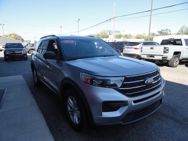 2020 ford explorer xlt