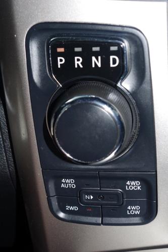 used 2017 ram 1500 4x4 crew cab slt kokomo, in 46901 for sale in kokomo, indiana