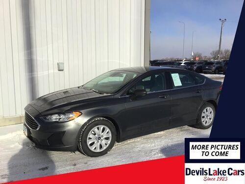 2020 ford fusion s