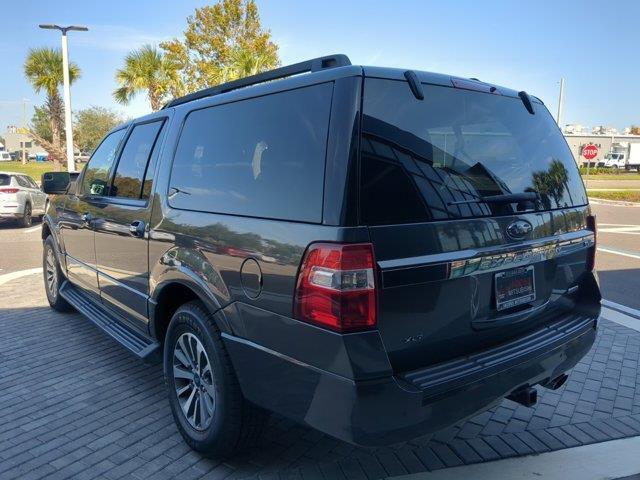 2017 ford expedition el xlt