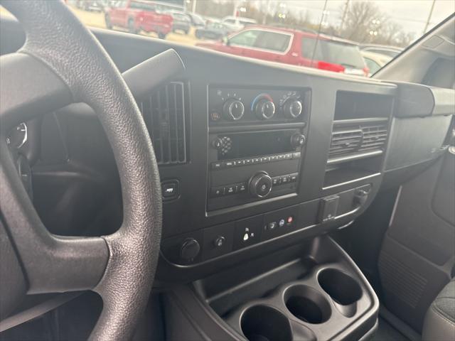 2022 gmc savana 2500 work van