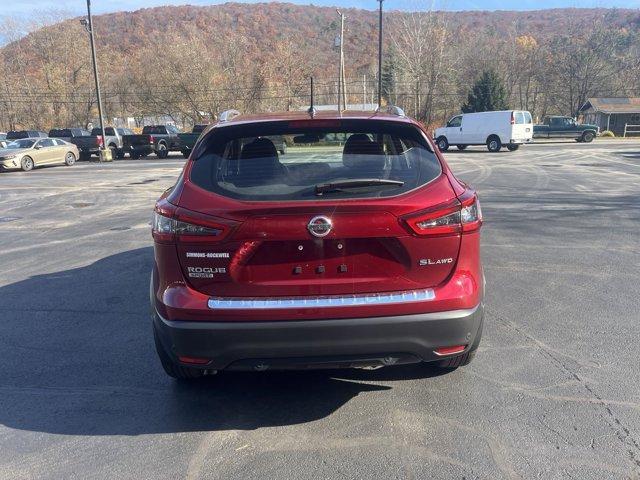 2022 nissan rogue sport sl