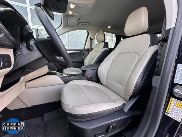 2021 ford escape titanium