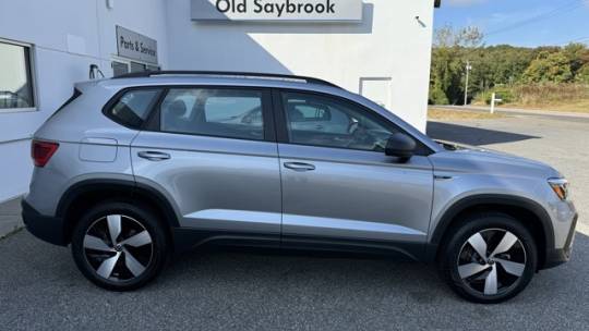 2024 Volkswagen Taos