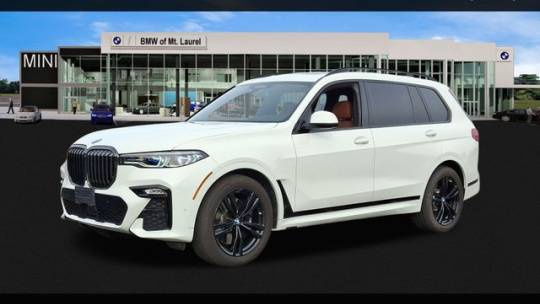 2022 BMW X7