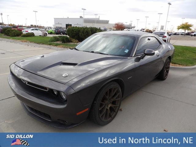 2017 dodge challenger r/t